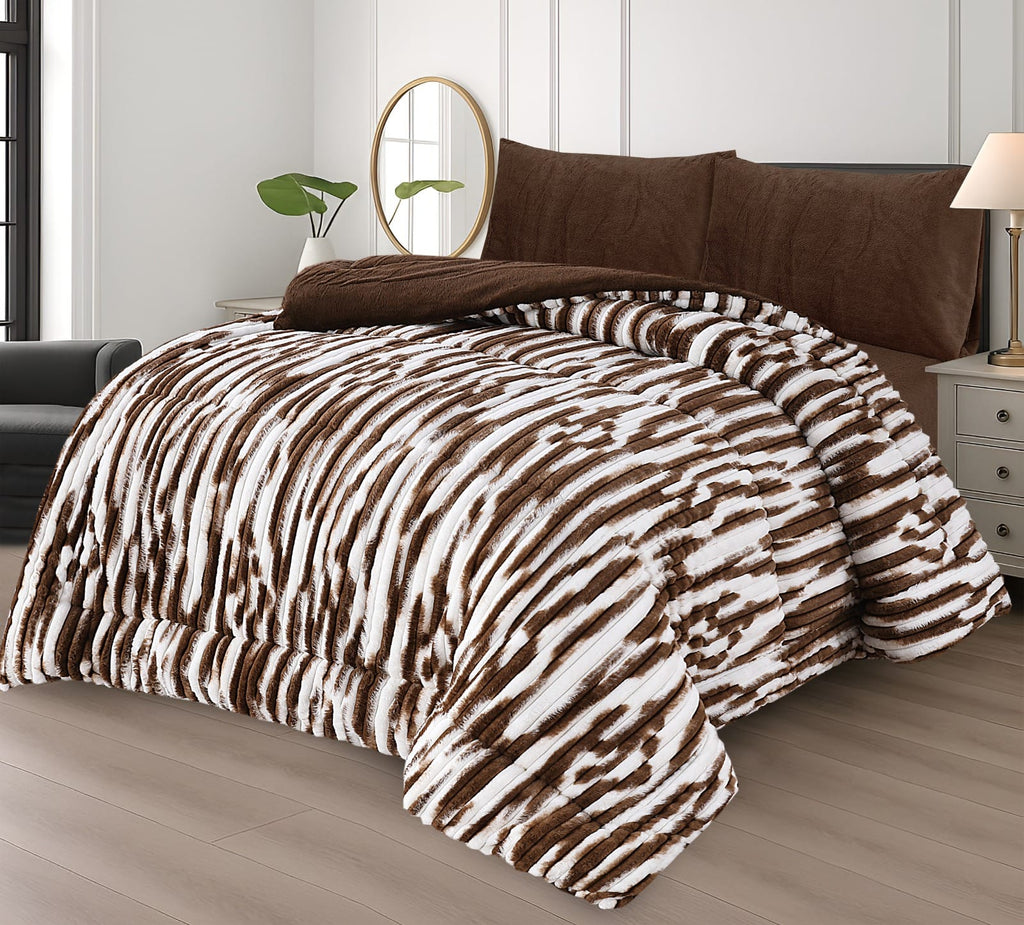 Strawnerry Winter 4 Pc Set